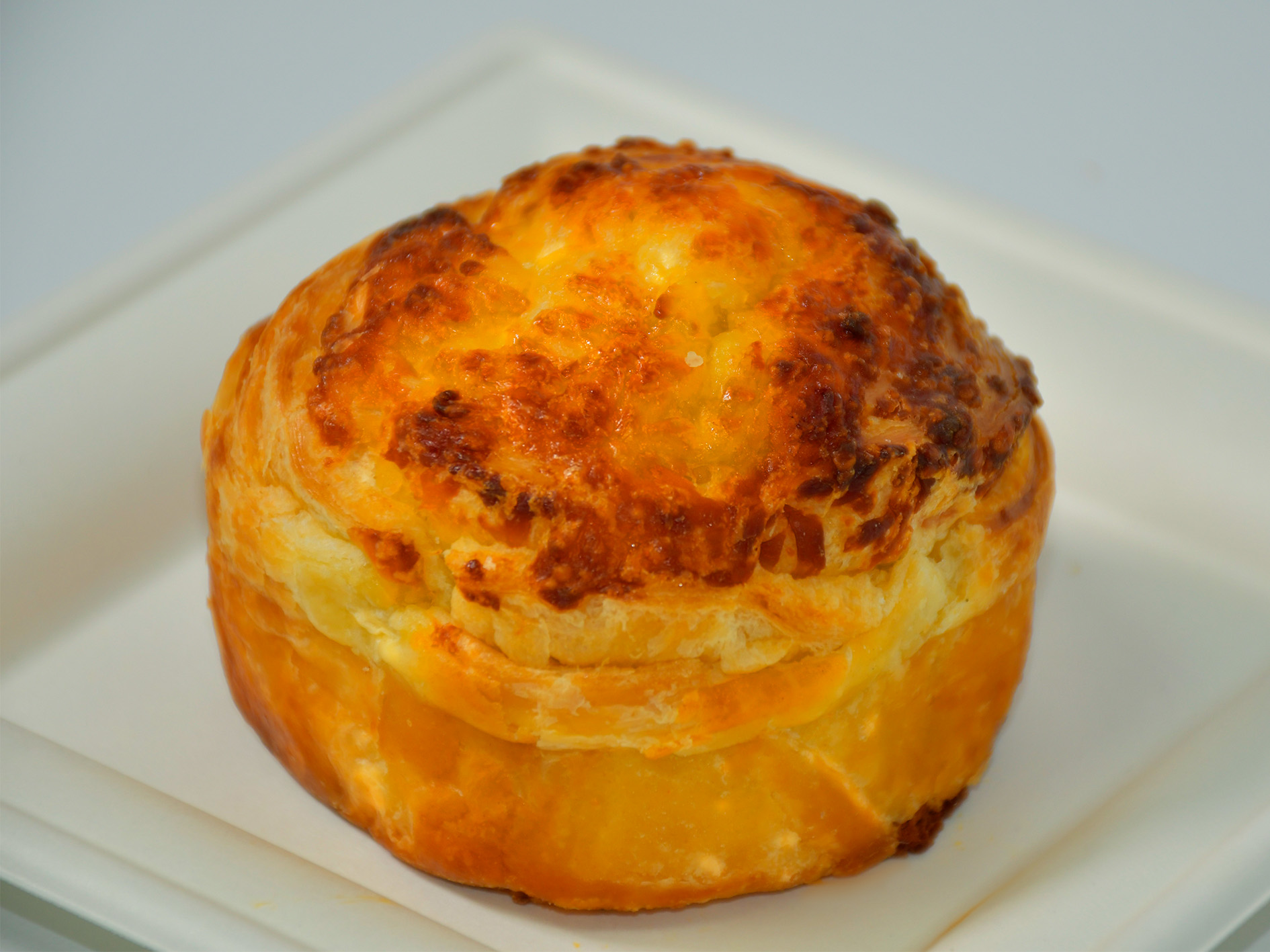 Roll danish de queso