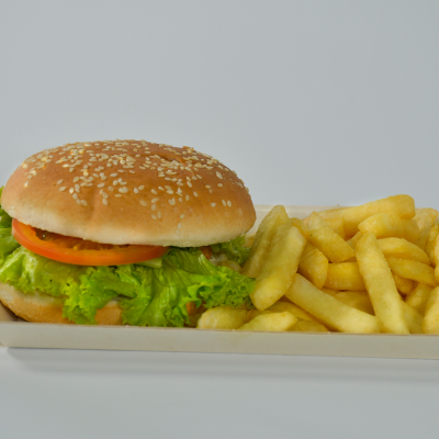 Hamburguesa de res con papas