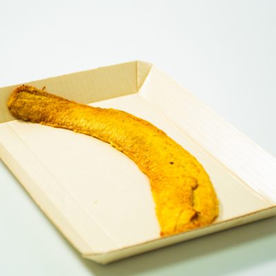 Porción de tajada de platano maduro